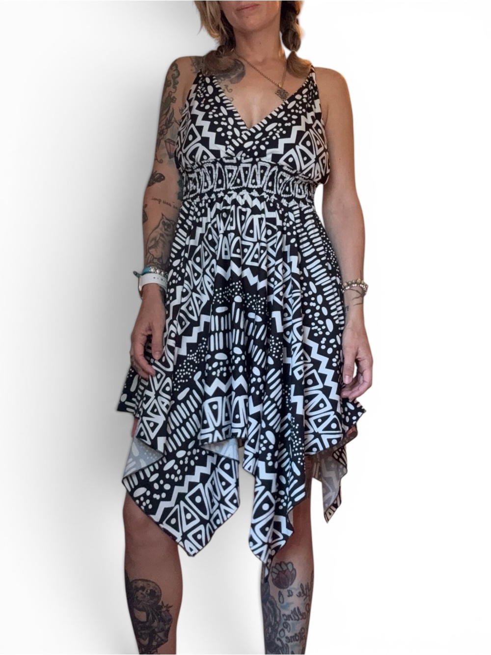 Black & White Geometric Handkerchief-Hem Dress - Picture 6 of 6